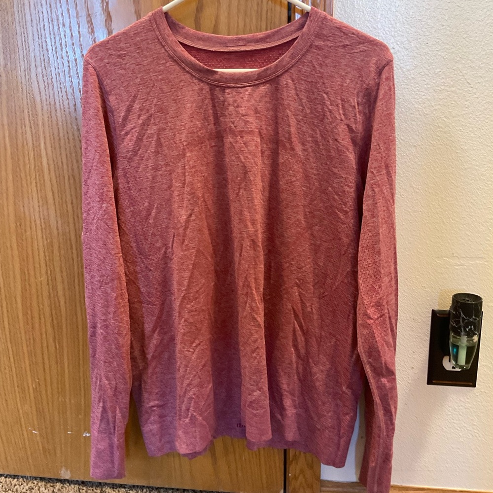 Lululemon relaxed swiftly tech long sleeve
